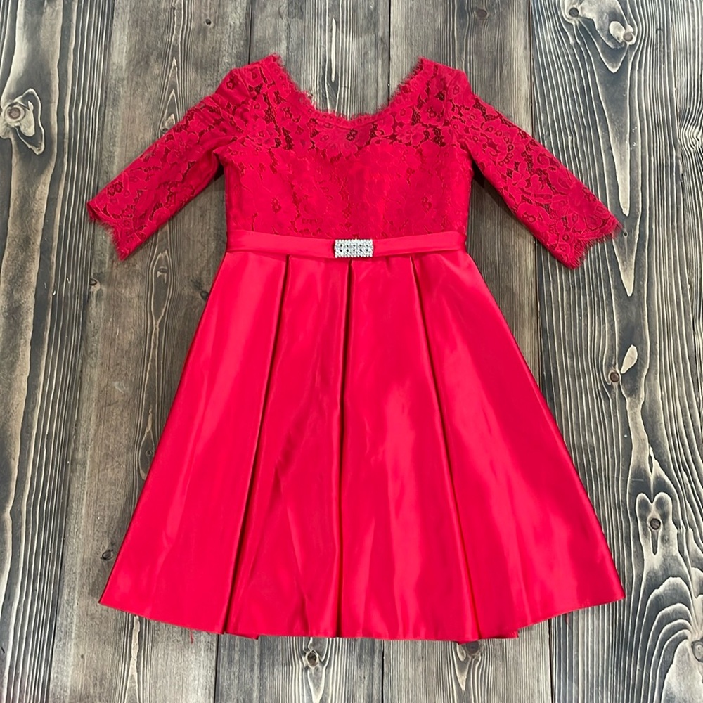 🌟2x Host Pick🌟Christina Wu Red Lace Sleeve Dress